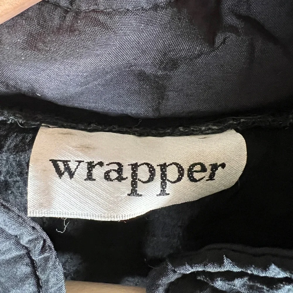 Wrapper black puffer